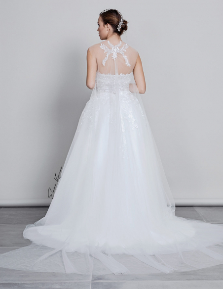 Aライン ハートネック オーバートレーン レース シースルー チュール ウェディングドレス