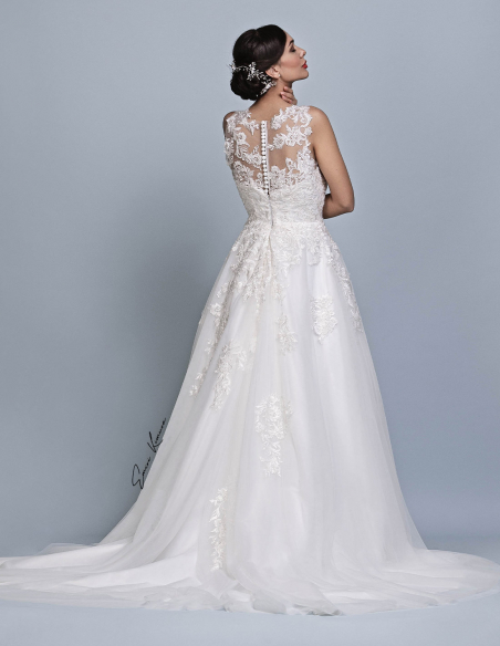 Vネック チュール レース くるみボタン Aライン ウェディングドレス