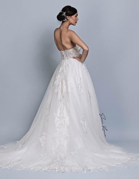 ハートネック バックシースルー Aライン くるみボタン ウェディングドレス