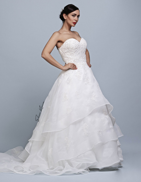 ハートネック レース オーガンジー 伸縮性チュール ふわふわ ウェディングドレス