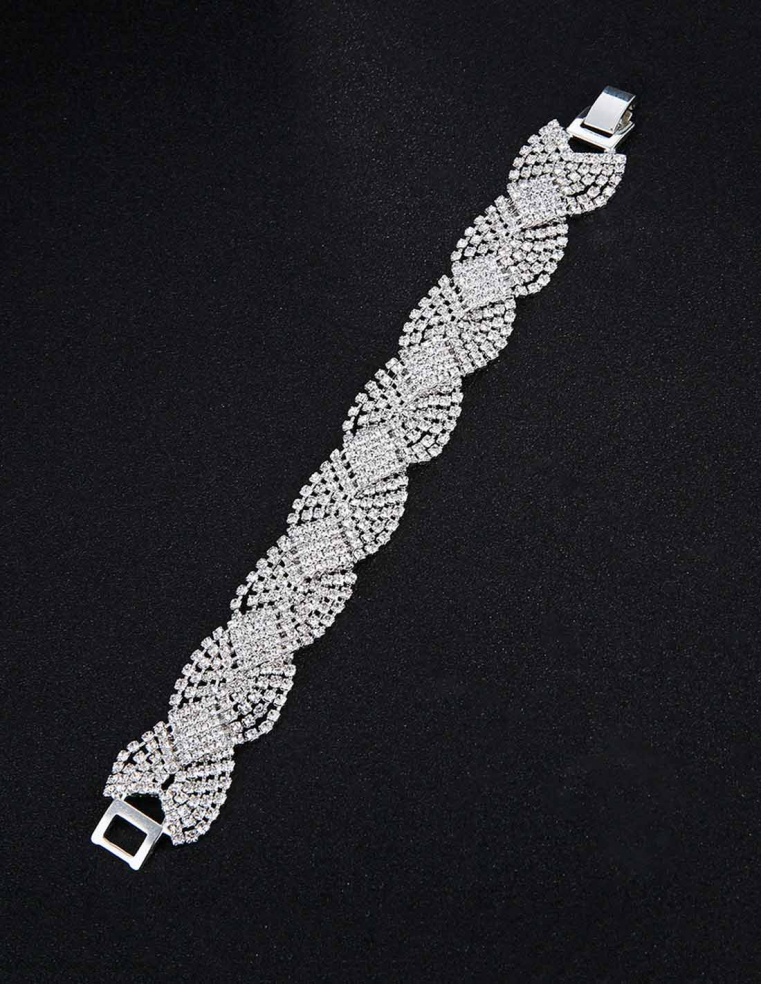 ラインストーン 大きめ 楕円形 結婚式 ブライダル ブレスレット