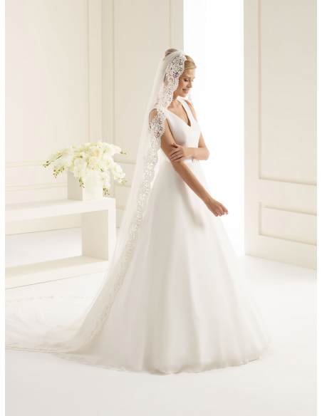 ソフトチュール 1段 レブロデレース ビーズ パール刺繍 カテドラル ロングベール