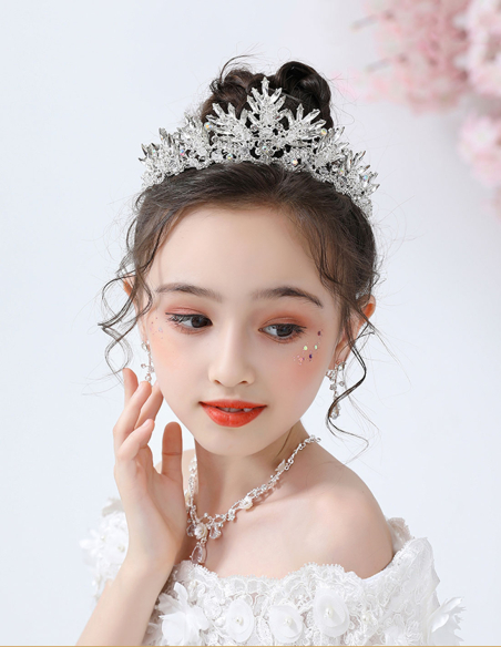 キッズ・女の子 プリンセス クリスタル シルバー 豪華 雪の華 誕生日会 パーティ用 ティアラ