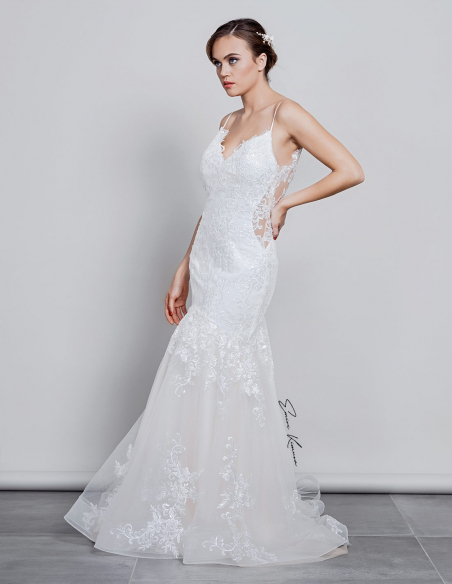 スパゲティストラップ シャンパン ハートネック レース チュール オフホワイト ウェディングドレス