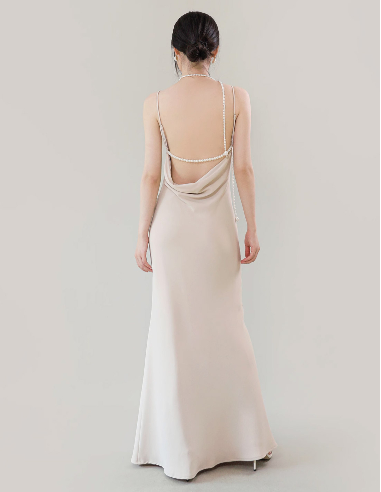 既製 サテン パール 背中魅せ 二次会 パーティ 海外フォト ウェディングドレス